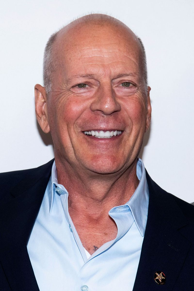 Bruce Willis bloquea accidentalmente el video de Rumer Willis Body Talk