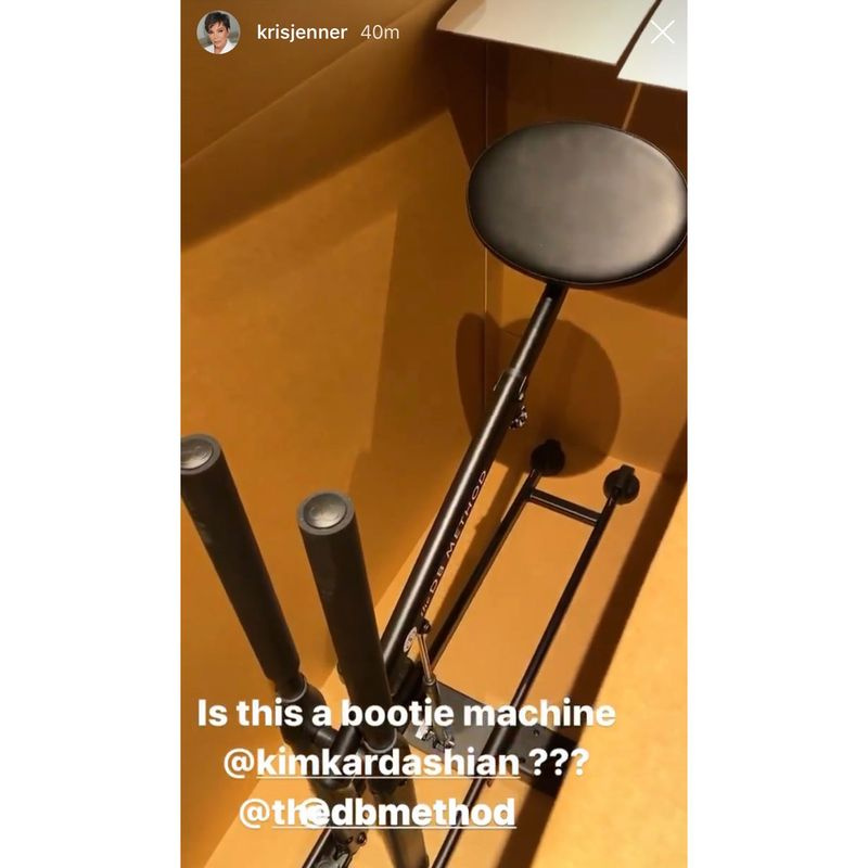 Kim Kardashian le dio a su madre y hermanas la máquina DB Method utilizada para esculpir el botín