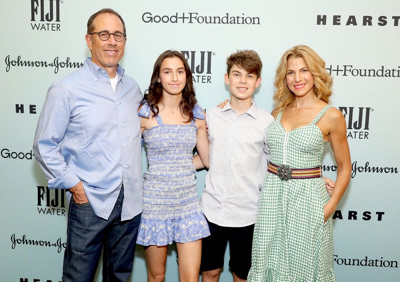 Jerry-Seinfeld,-Sascha-Seinfeld,-Shepherd-Kellen-Seinfeld,-a-Jessica-Seinfeld