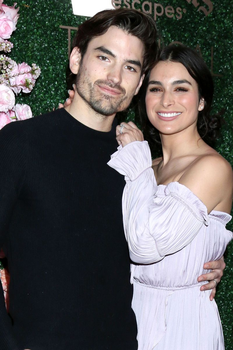 Die schwangere Ashley Iaconetti zeigt 7 Wochen vor der Ankunft des ersten Kindes einen nackten Babybauch 3 Jared Haibon