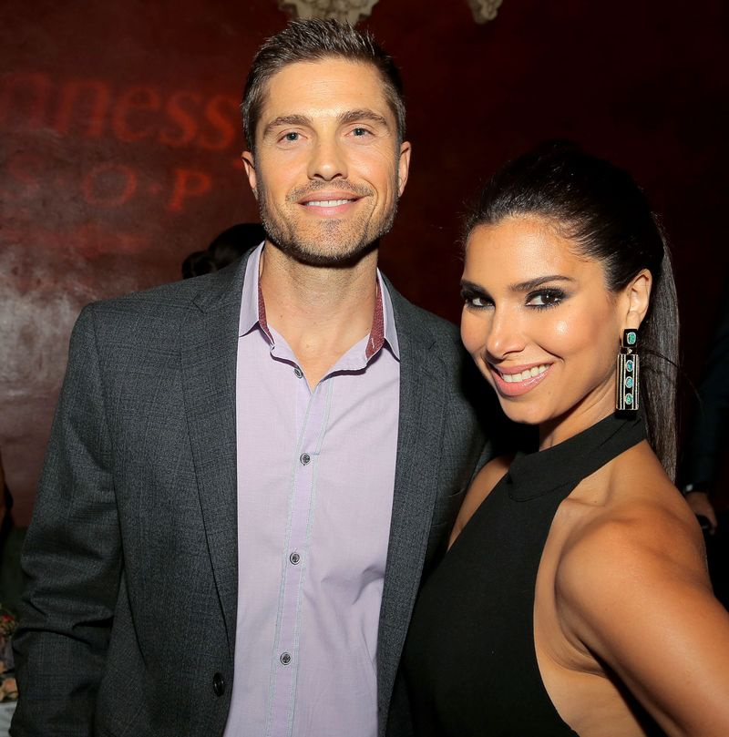 Roselyn Sanchez Eric Winter Love Vekový rozdiel medzi deťmi