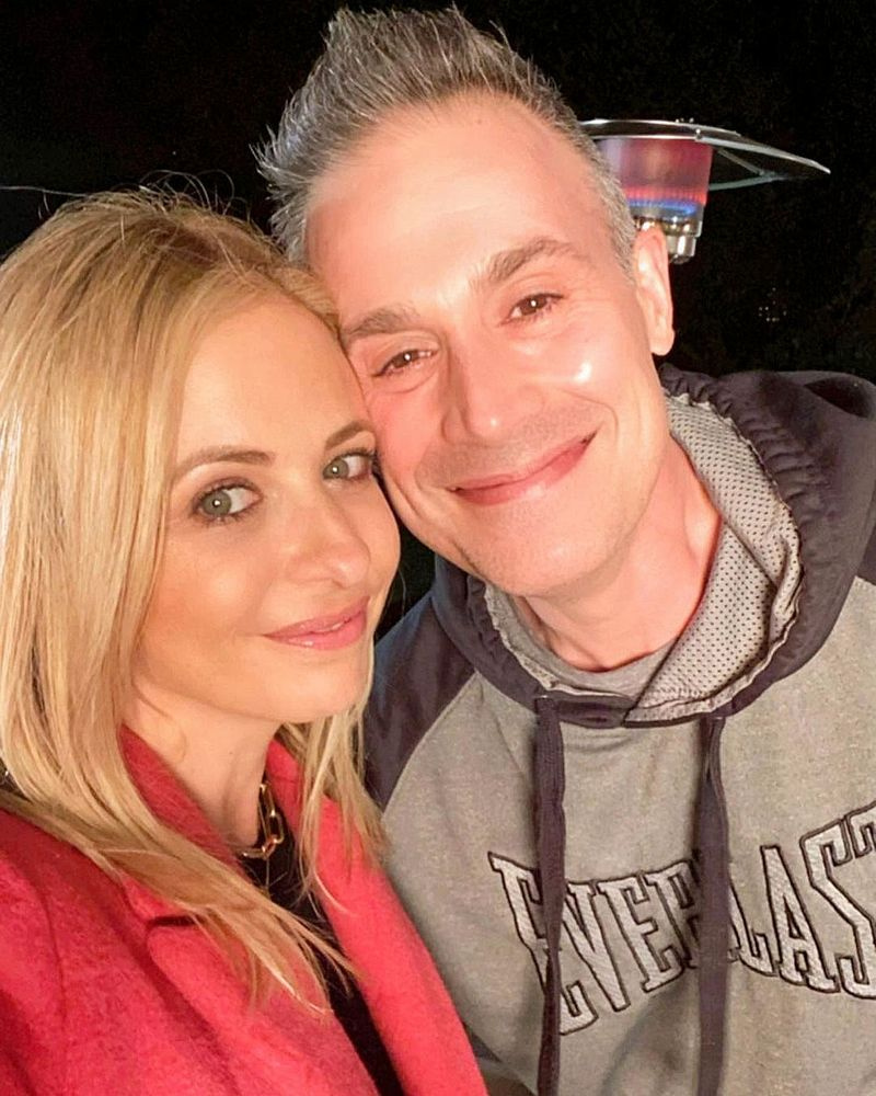 フレディ・プリンゼ・ジュニアがママへの子供たちの反応を共有サラ・ミシェル・ゲラーズバフィーのキスシーン