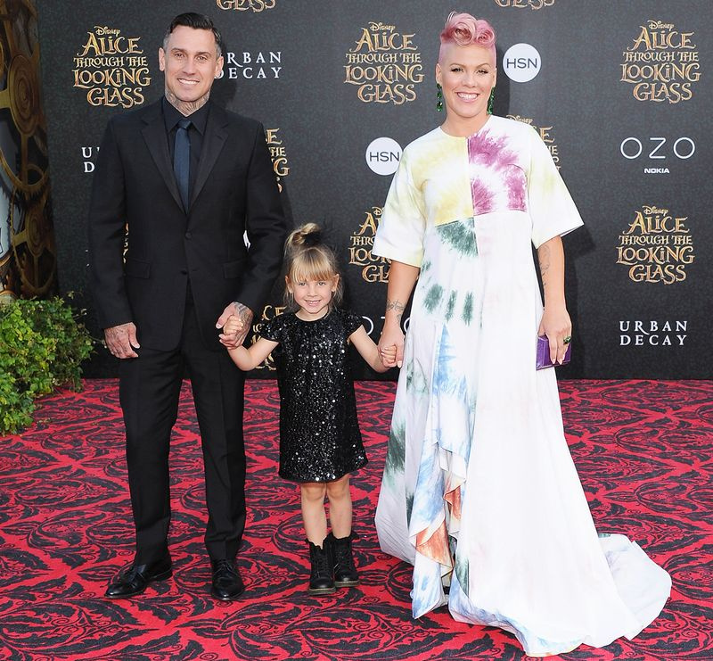 Carey Hart, Pink a dcéra prichádzajú na premiéru v Los Angeles