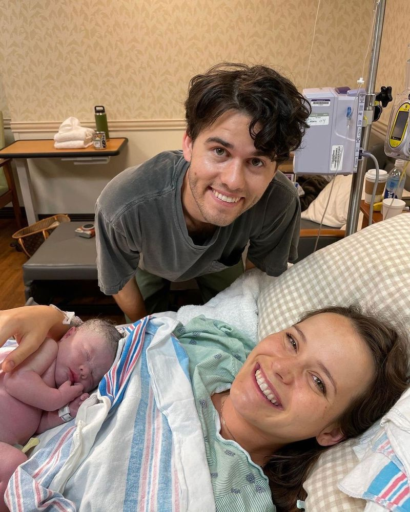 Džons Lūks Robertsons un Mērija Keita Robertsona Pīļu dinastija Welcome Baby