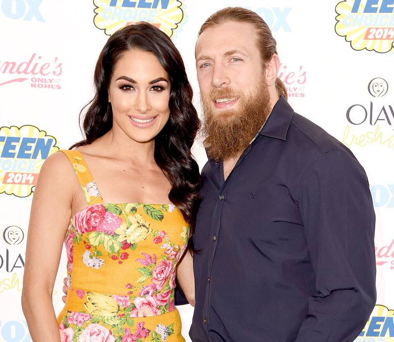 Brie Bella ir Danielis Bryanas