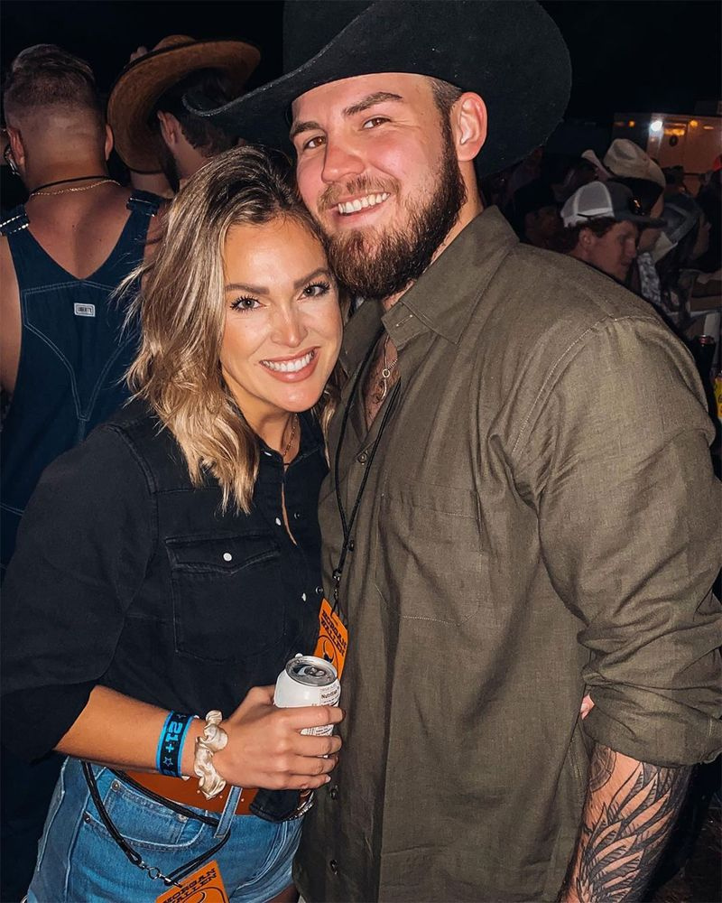 Hannah Brown bryder tavsheden om bror Patrick, der dater Jed Wyatt Ex Haley Stevens 3