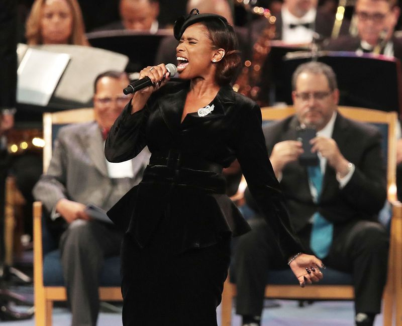 Predstavenie Jennifer Hudson Pohreb Arethy Franklinovej