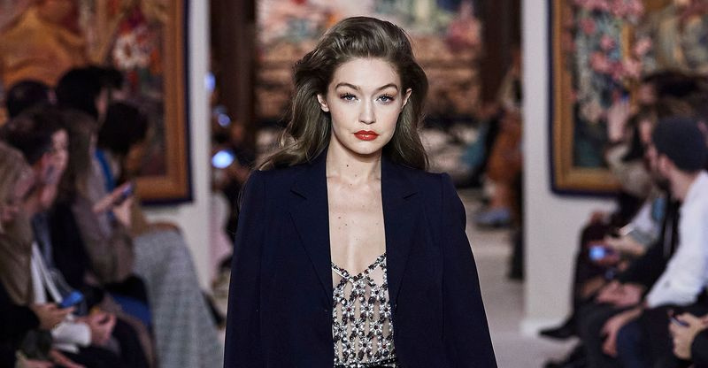 Gigi Hadid nunca tomó un dólar de sus padres según su padre