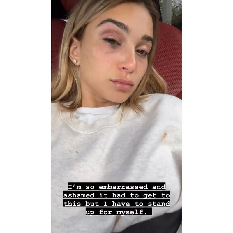 Kamarina Svonsone Instagram Tyga arestēta par vardarbību ģimenē 2