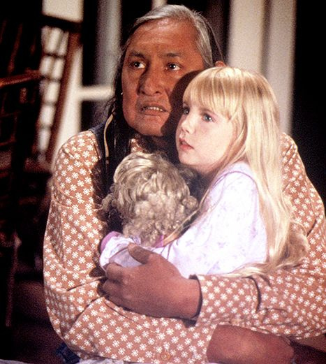 POLTERGEIST II con Will Sampson y Heather
