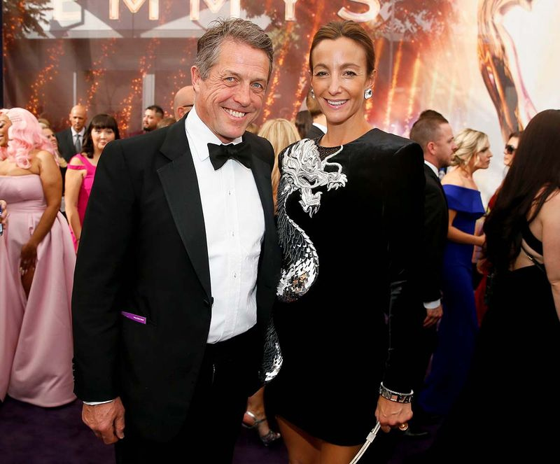 撃墜されたヒュー・グラントは、彼が妻のアンナ・パスポートと結婚したと主張している