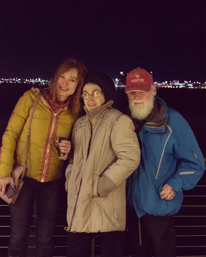 Los padres de la estrella de Walking Dead Alicia Witt son encontrados muertos después del cheque de bienestar 2