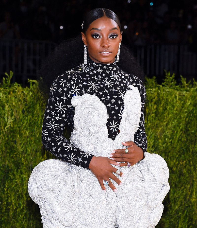 Simone Biles está bien distanciándose de Dumpster Fire USA Gimnasia para su salud mental
