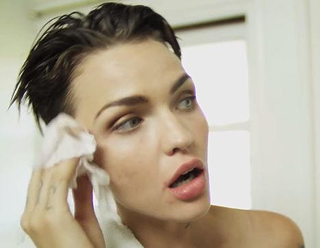 rubínové video - žiadny make-up