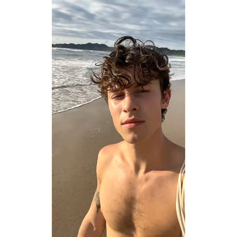 Čo robia Camila Cabello a bývalý priateľ Shawn Mendes po ich emocionálnom rozchode