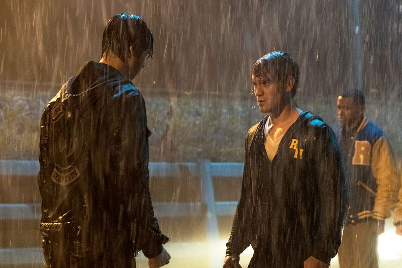 KJ Apa dans le rôle d