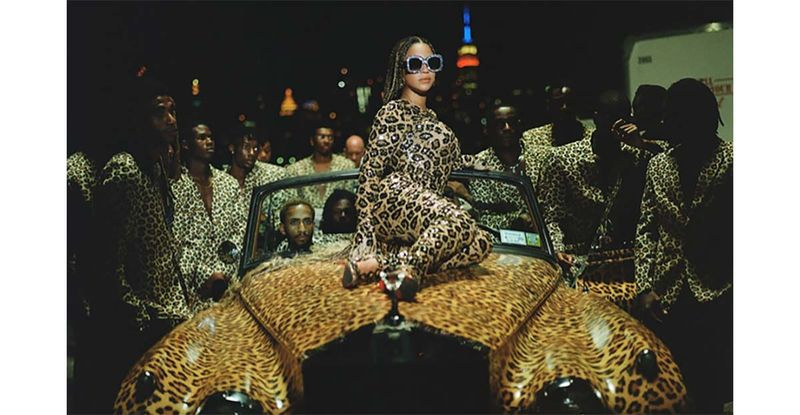 6 Epic Fashion Looks fra Beyonces