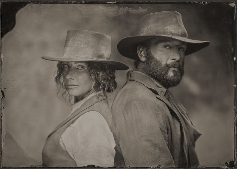 Smugkig fra 1883 Tim McGraw Faith Hill