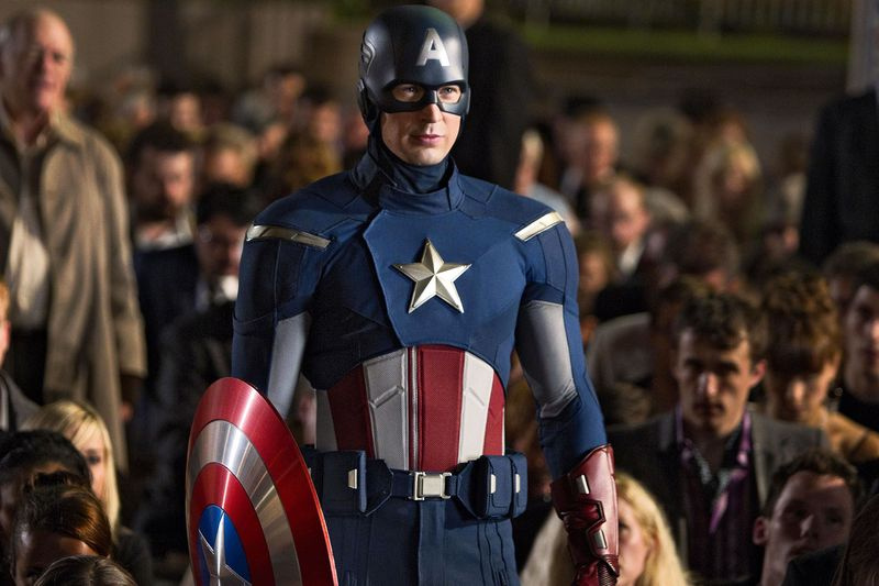 クリス・エヴァンスは、キャプテン・アメリカの役割のアベンジャーズを再演するための交渉で彼の主張に応えます