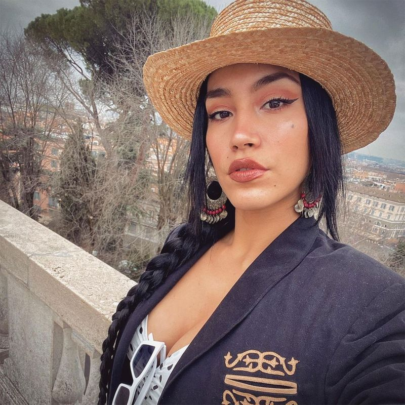 90 Tage Das Single-Leben Jennifer Tarazona fühlt sich nach einer seltsamen Tim-Beziehung wie ein Schulmädchen inmitten einer Jesse-Romanze