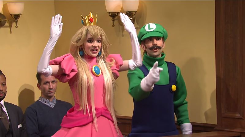 Skatieties, kā Īlons Masks un Grims spēlē Princesi Persiku un Vario skečā “Saturday Night Live”