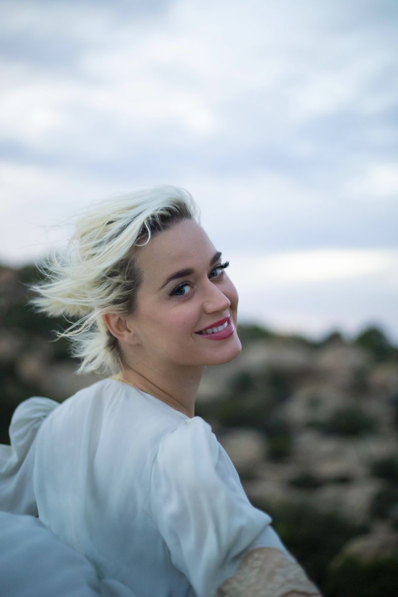 Katy Perry Gänseblümchen