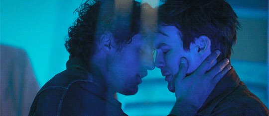 malex gif