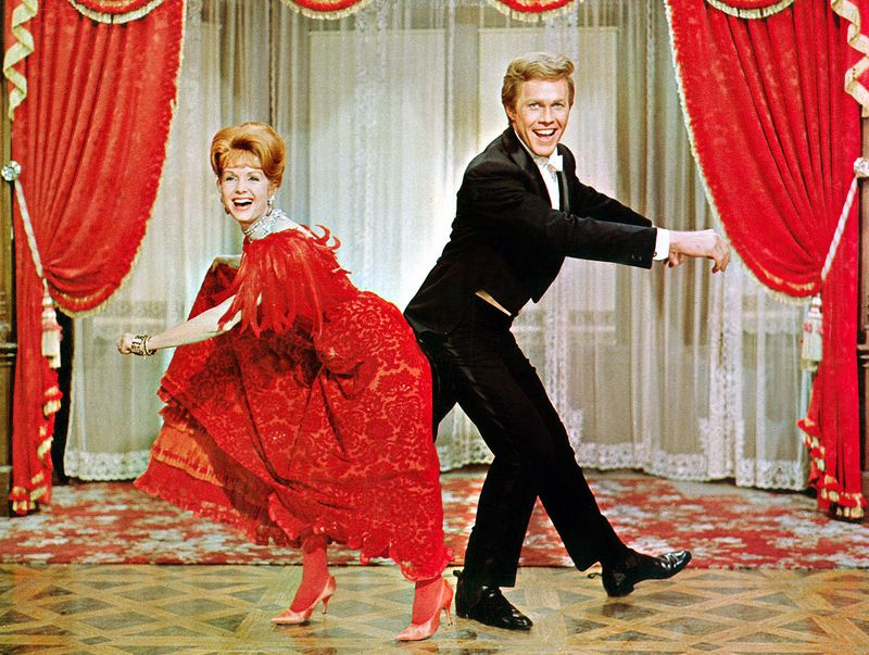 Debbie Reynolds Harve Presnell La insumergible Molly Brown
