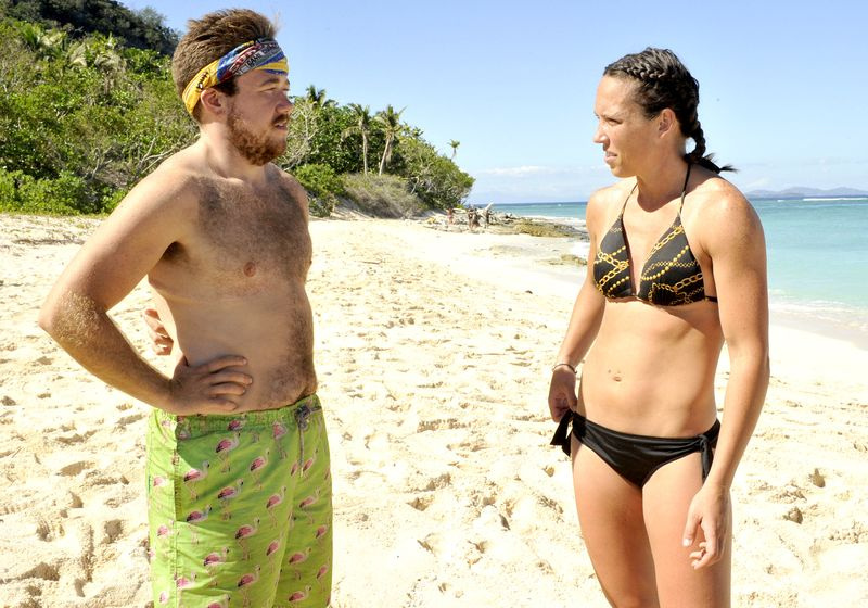 Zeke Smith et Sarah Lacina dans les huitième et neuvième épisodes de SURVIVOR : Game Changers.