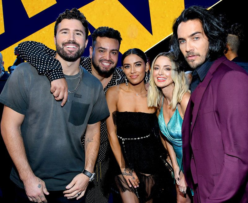 Brody-Jenner,-Frankie-Delgado,-Jen-Delgado,-Kaitlynn-Carter-Jenner,-y-Justin-Bobby-Brescia-MTV-Movie-TV-Awards