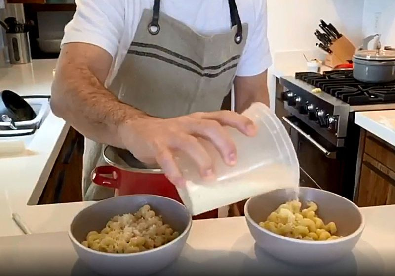 Jimmy Kimmel comparte el plato de pasta que siempre prepara para sus hijos