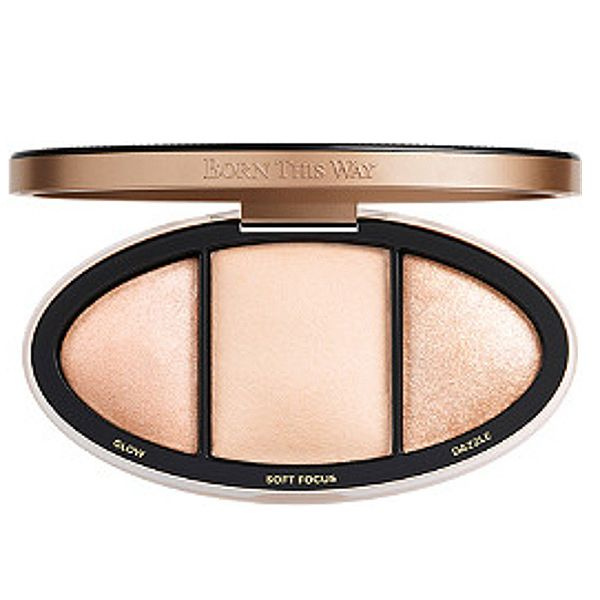 Too Faced Born This Way Zapnite paletu zvýrazňovania svetla