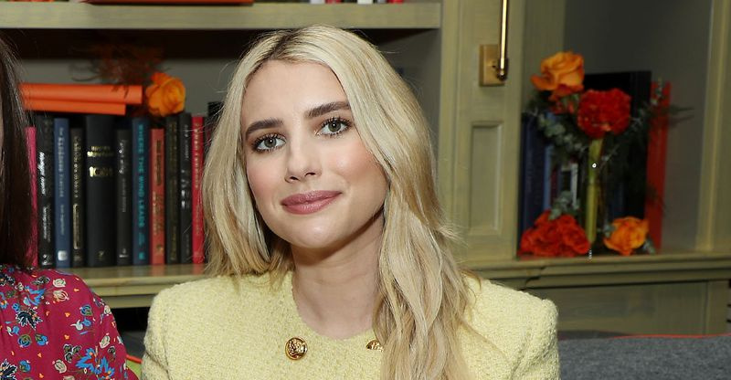 emma-roberts-chanel-mascara