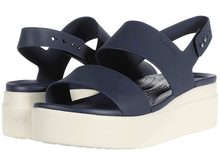 Crocs Brooklyn Low Wedge (Azul Marino/Estuco)