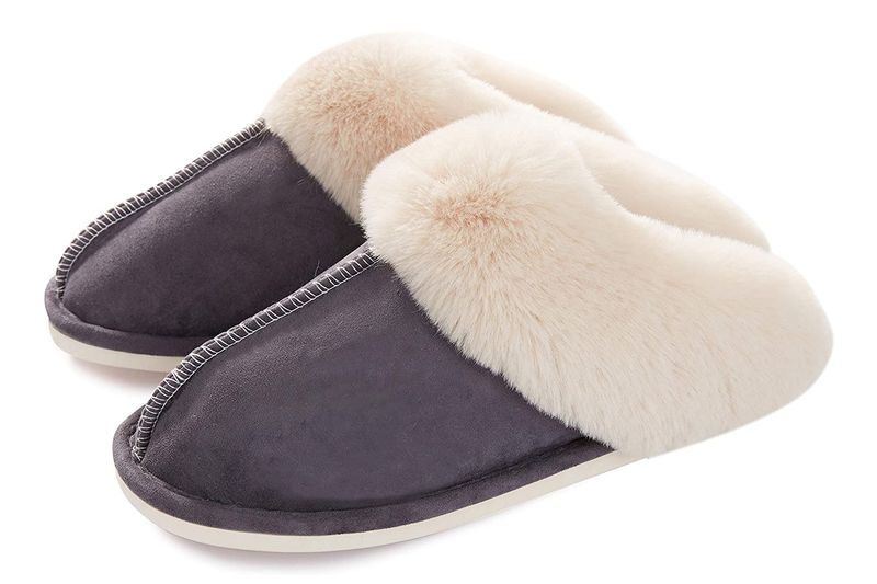 pantuflas grises