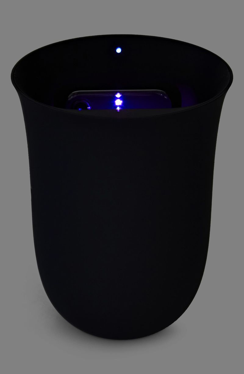 Lexon Oblioワイヤレス充電器&UVクリーナー