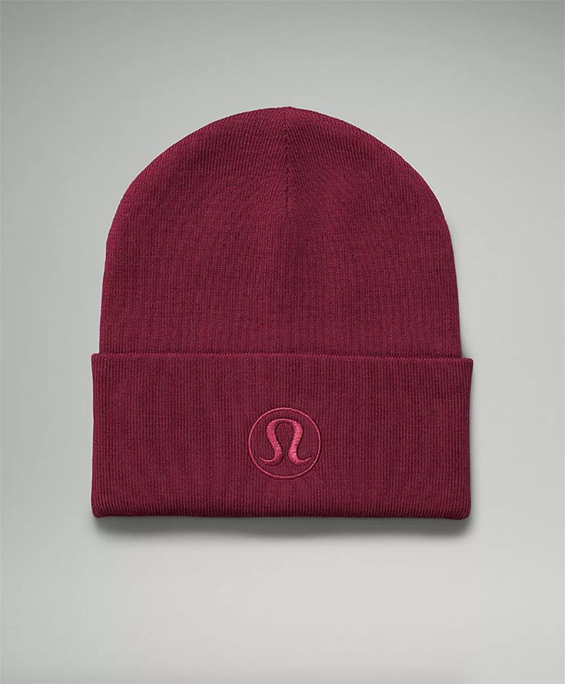 lululemon-holiday-gifts-beanie