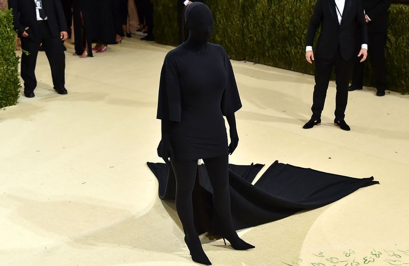 Kim Kardashian giver ny forklaring på Met Gala-outfit