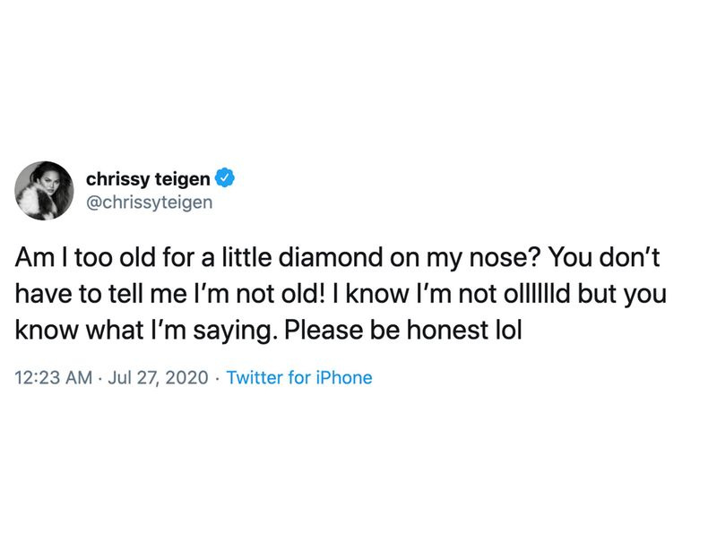 Chrissy Teigen får nye piercinger efter at have konsulteret Twitter-følgere: Billede