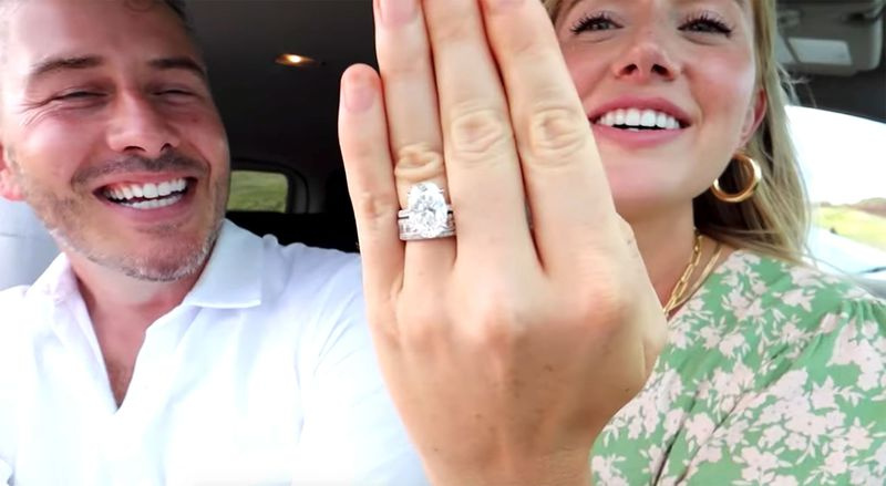 Tous les détails Lauren Burnham Crazy Big 2nd Bague de fiançailles