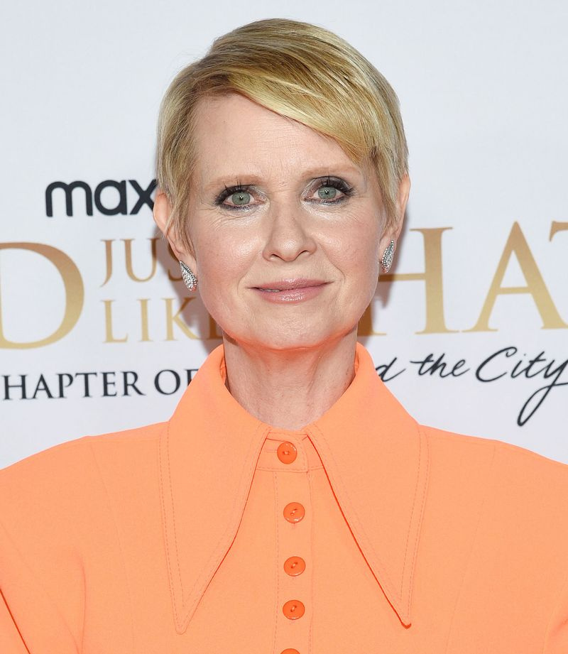 Η Cynthia Nixon λατρεύει αυτό το 115 εργαλείο περιποίησης δέρματος