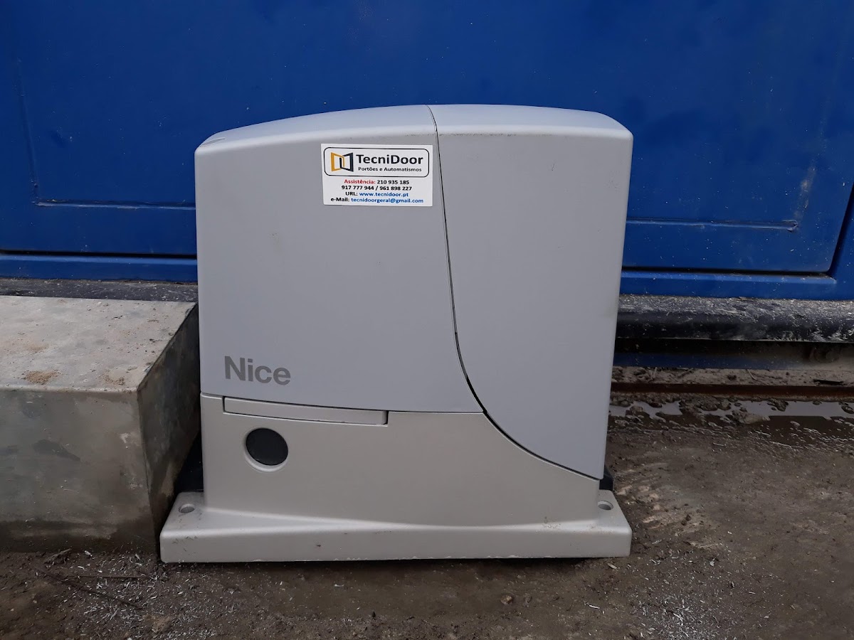 TecniDoor Portões e Automatismos, Assistências 24 horas , 961898227 foto 7