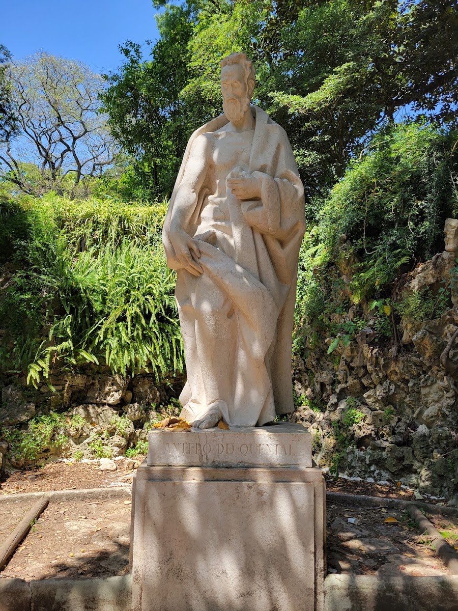 Escultura de Antero de Quental foto 4